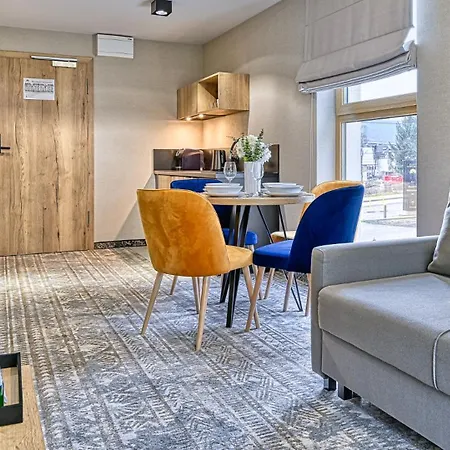 Zloty Horyzont Vip - Glowny Budynek - Z Basenem, Silownia, Grota Solna, Bawialnia I Restauracja By Royal Aparts Szklarska Poreba
