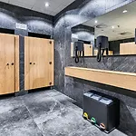 شقة Zloty Horyzont Vip - Glowny Budynek - Z Basenem, Silownia, Grota Solna, Bawialnia I Restauracja By Royal Aparts