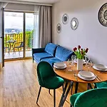 Zloty Horyzont Vip - Glowny Budynek - Z Basenem, Silownia, Grota Solna, Bawialnia I Restauracja By Royal Aparts شكلارسكا بوريبا