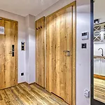 Złoty Horyzont Vip - Główny Budynek - Z Basenem, Siłownią, Grotą Solną, Bawialnią I Restauracją By Royal Aparts *