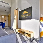 شقة Zloty Horyzont Vip - Glowny Budynek - Z Basenem, Silownia, Grota Solna, Bawialnia I Restauracja By Royal Aparts