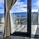 Zloty Horyzont Vip - Glowny Budynek - Z Basenem, Silownia, Grota Solna, Bawialnia I Restauracja By Royal Aparts شقة *