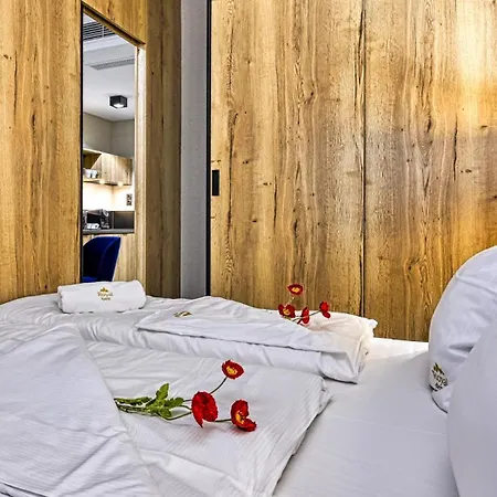 Zloty Horyzont Vip Z Basenem, Silownia, Grota Solna, Bawialnia I Restauracja By Royal Aparts Apartment