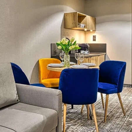 Złoty Horyzont Vip - Główny Budynek - Z Basenem, Siłownią, Grotą Solną, Bawialnią I Restauracją By Royal Aparts Apartamento