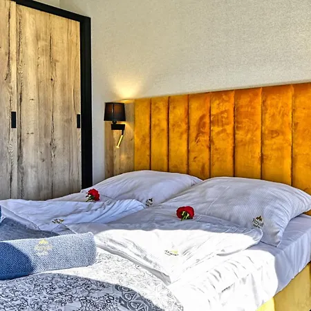 Złoty Horyzont Vip - Główny Budynek - Z Basenem, Siłownią, Grotą Solną, Bawialnią I Restauracją By Royal Aparts Szklarska Poręba