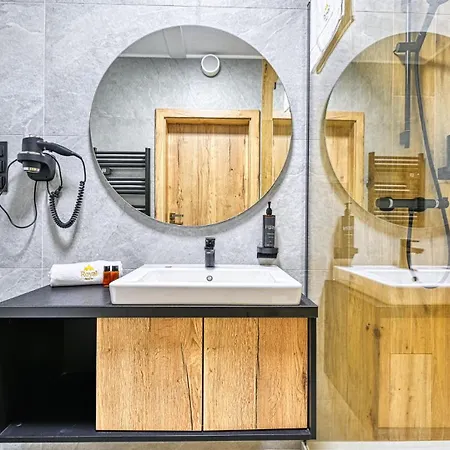 Złoty Horyzont Vip - Główny Budynek - Z Basenem, Siłownią, Grotą Solną, Bawialnią I Restauracją By Royal Aparts * Szklarska Poręba