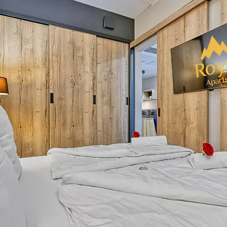 Apartament Złoty Horyzont Vip - Główny Budynek - Z Basenem, Siłownią, Grotą Solną, Bawialnią I Restauracją By Royal Aparts Szklarska Poręba