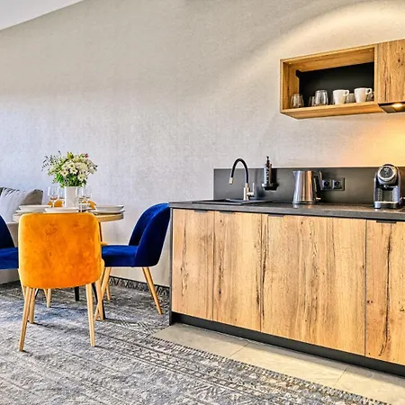 Apartment Zloty Horyzont Vip Z Basenem, Silownia, Grota Solna, Bawialnia I Restauracja By Royal Aparts Szklarska Poreba