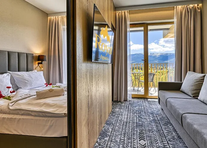 Zloty Horyzont Vip - Glowny Budynek - Z Basenem, Silownia, Grota Solna, Bawialnia I Restauracja By Royal Aparts Apartment Schreiberhau
