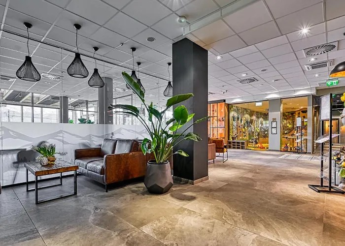 Apartment Zloty Horyzont Vip - Glowny Budynek - Z Basenem, Silownia, Grota Solna, Bawialnia I Restauracja By Royal Aparts *