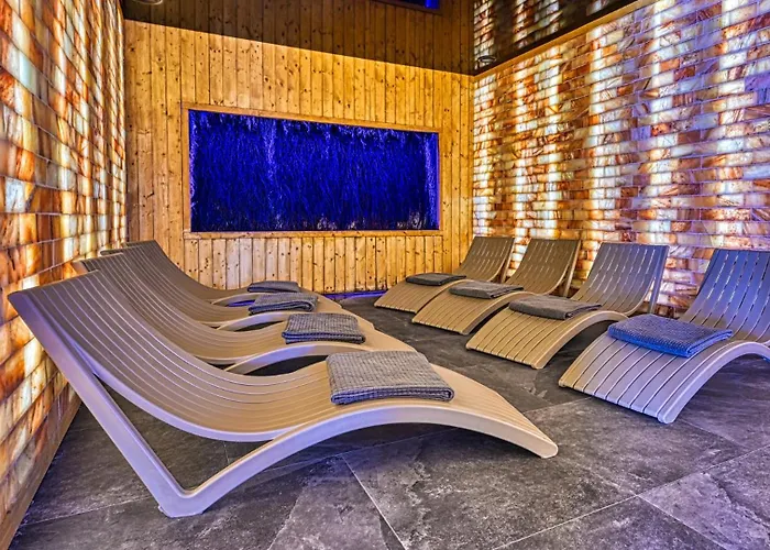 Zloty Horyzont Vip - Glowny Budynek - Z Basenem, Silownia, Grota Solna, Bawialnia I Restauracja By Royal Aparts * Schreiberhau