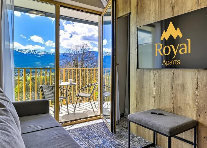 Zloty Horyzont Vip - Glowny Budynek - Z Basenem, Silownia, Grota Solna, Bawialnia I Restauracja By Royal Aparts *