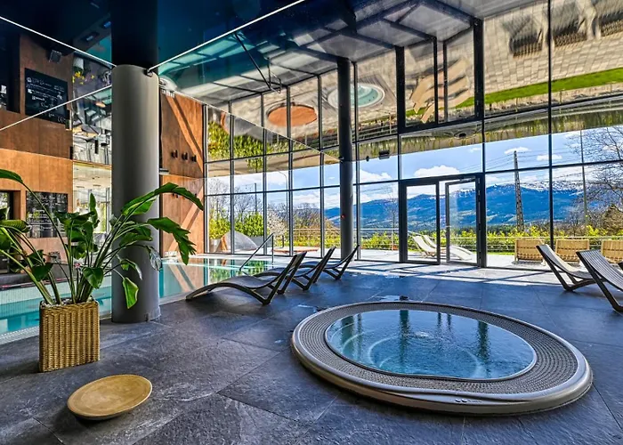 Zloty Horyzont Vip - Glowny Budynek - Z Basenem, Silownia, Grota Solna, Bawialnia I Restauracja By Royal Aparts Schreiberhau