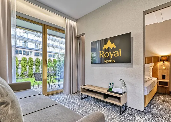 Apartment Zloty Horyzont Vip - Glowny Budynek - Z Basenem, Silownia, Grota Solna, Bawialnia I Restauracja By Royal Aparts Schreiberhau