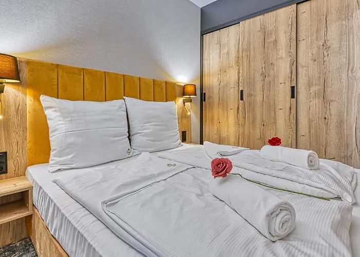 Zloty Horyzont Vip - Glowny Budynek - Z Basenem, Silownia, Grota Solna, Bawialnia I Restauracja By Royal Aparts Apartment