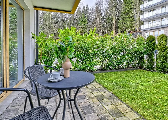 Zloty Horyzont Vip - Glowny Budynek - Z Basenem, Silownia, Grota Solna, Bawialnia I Restauracja By Royal Aparts * Schreiberhau