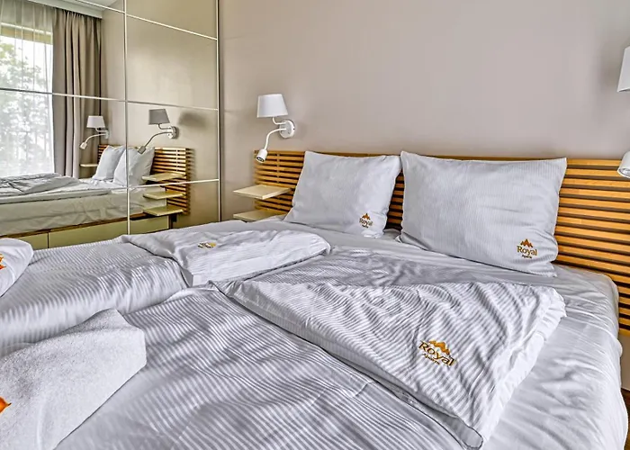 Apartment Zloty Horyzont Vip - Glowny Budynek - Z Basenem, Silownia, Grota Solna, Bawialnia I Restauracja By Royal Aparts *