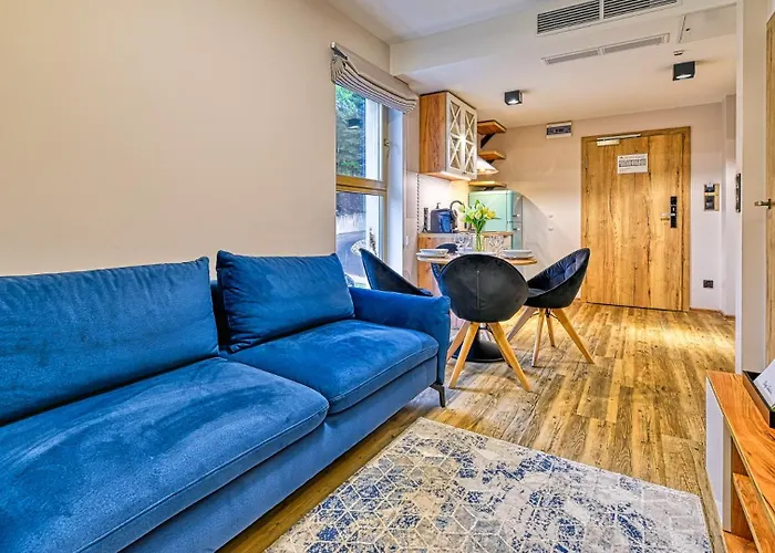 Zloty Horyzont Vip - Glowny Budynek - Z Basenem, Silownia, Grota Solna, Bawialnia I Restauracja By Royal Aparts * Schreiberhau