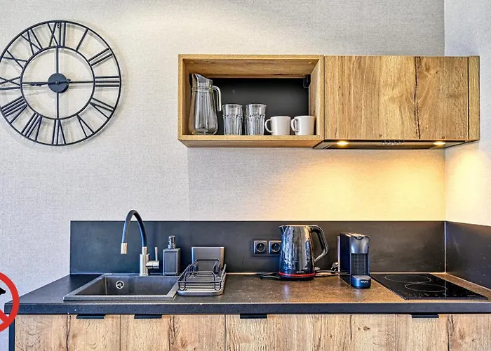 Zloty Horyzont Vip - Glowny Budynek - Z Basenem, Silownia, Grota Solna, Bawialnia I Restauracja By Royal Aparts Schreiberhau