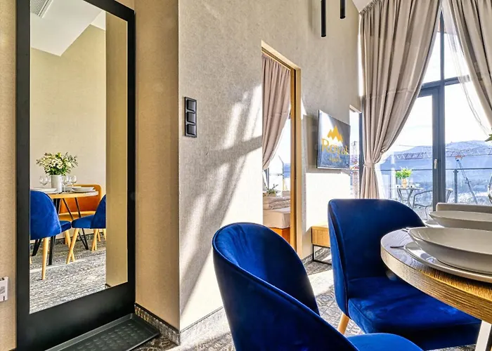 Zloty Horyzont Vip - Glowny Budynek - Z Basenem, Silownia, Grota Solna, Bawialnia I Restauracja By Royal Aparts Schreiberhau