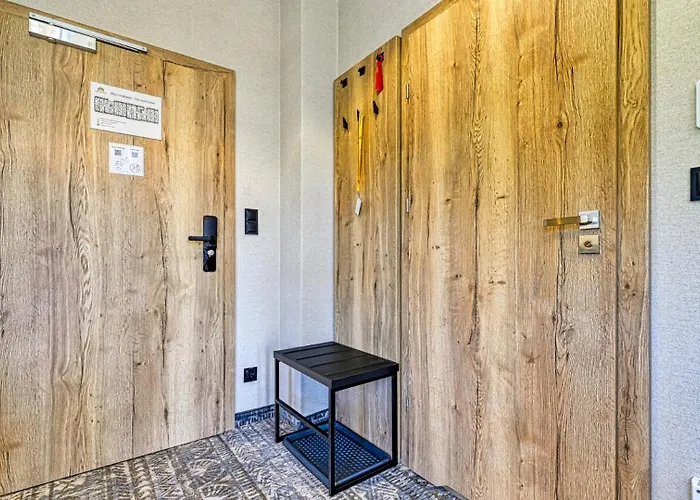 Zloty Horyzont Vip - Glowny Budynek - Z Basenem, Silownia, Grota Solna, Bawialnia I Restauracja By Royal Aparts * Schreiberhau